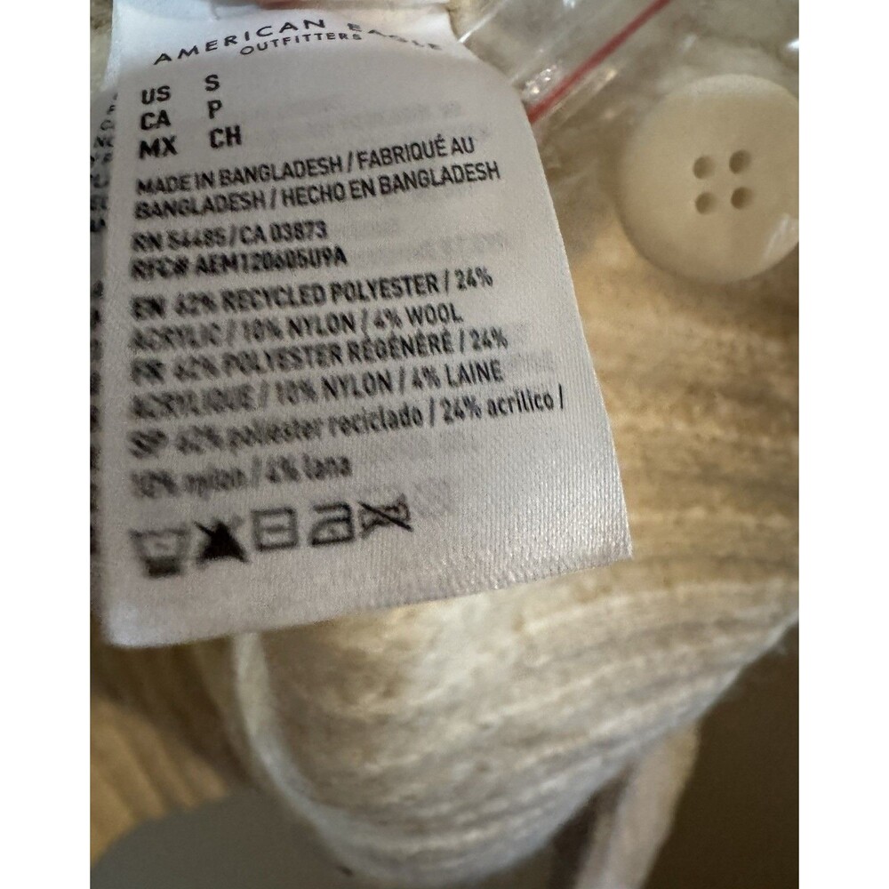 AMERICAN EAGLE Vintage Y2K Beige Chunky Wool Oversized Crop Sweater Womens S NWT - Picture 5 of 6